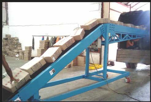Truck loader and unloader